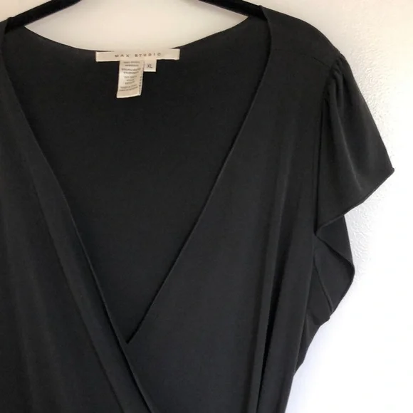 MAX STUDIO•Slinky Wrap Dress - Picture 3 of 8